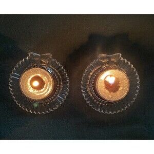 2 Glass Christmas Wreath Tea Light Candle Holders